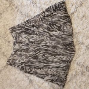 Talbots woman's size 10 pleated silky skirt "celebrating 1947" collection